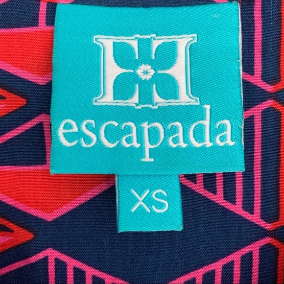 ESCAPADA Geometric V Neck Blouse in Pink and Blue size XS - Picture 6 of 7